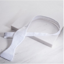 KRAWAT SELF TIE white